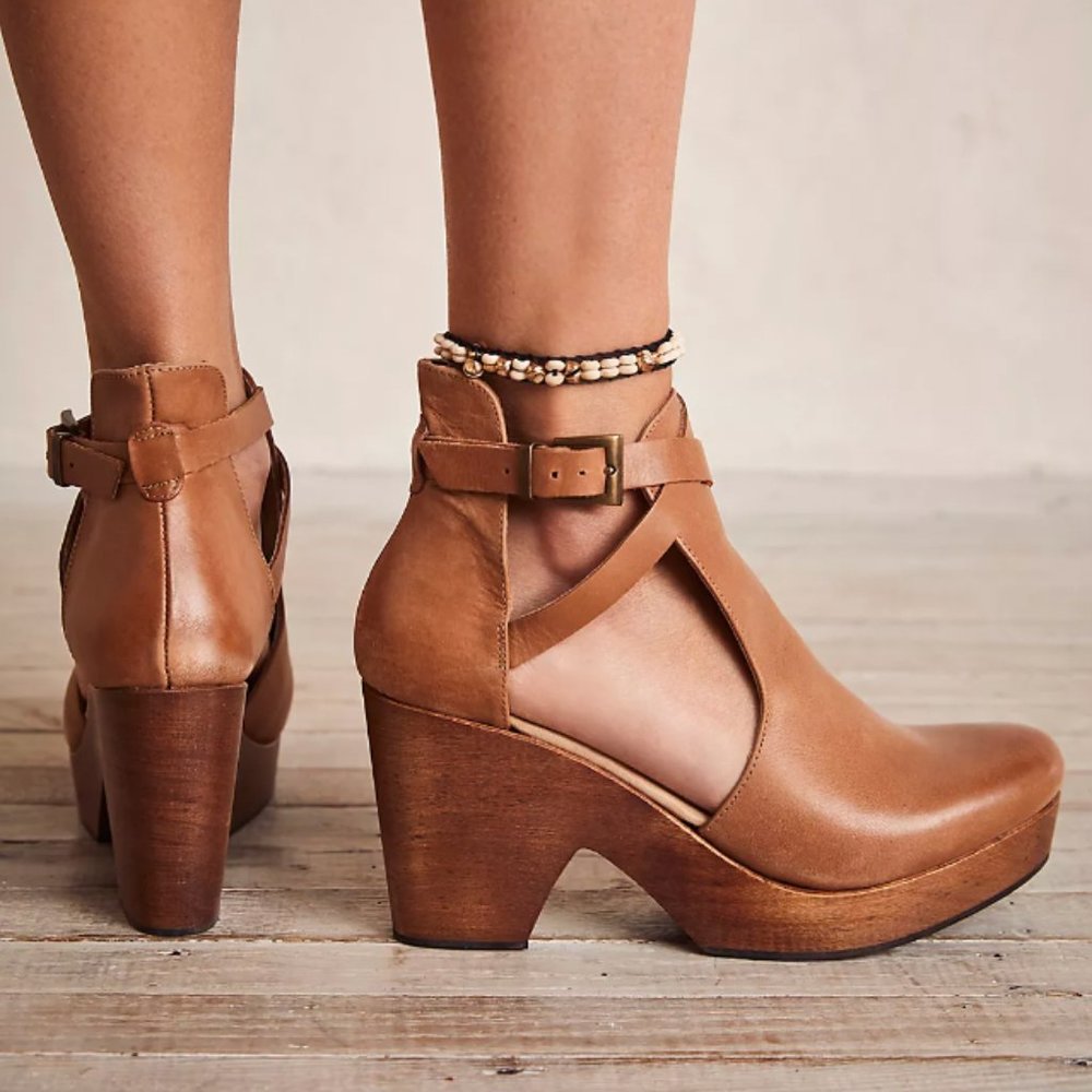 Free People Wooden Heeled Cedar Clog in Tan Leather